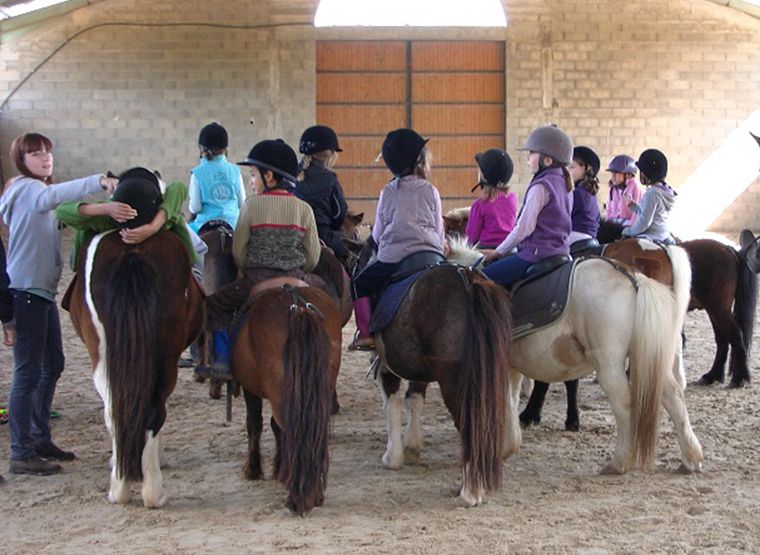 séjour d'équitation à le pouget